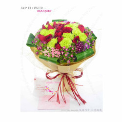 用紅玫瑰和康乃馨花束祝賀朋友畢業 - JP花店提供的最佳選擇-BO366