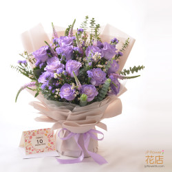 用花束慶祝升職和生日,讓玫瑰和小玫瑰傳遞祝福 花束選擇技巧,教你如何為升職和生日打造完美驚喜