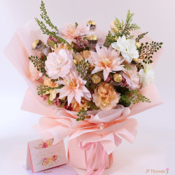 12粒金莎朱古力絲花玫瑰+牡丹花束 - 讓愛與幽默永存