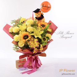 向日葵＋牡丹＋玫瑰仿真花束（搭配客製化印字畢業熊公仔氣球）