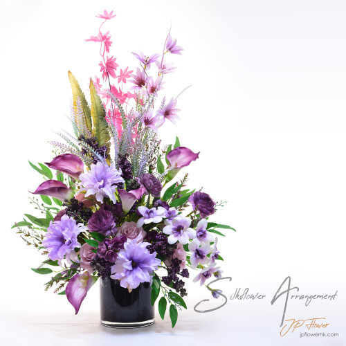 精選綉球和袋鼠爪花卉，適合各種重要場合的枱花與花籃