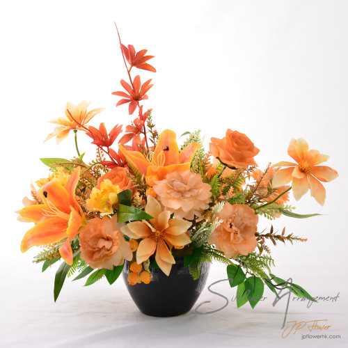 在JP花店打造理想的酒店擺設，選擇我們的精緻枱花和花籃解決方案